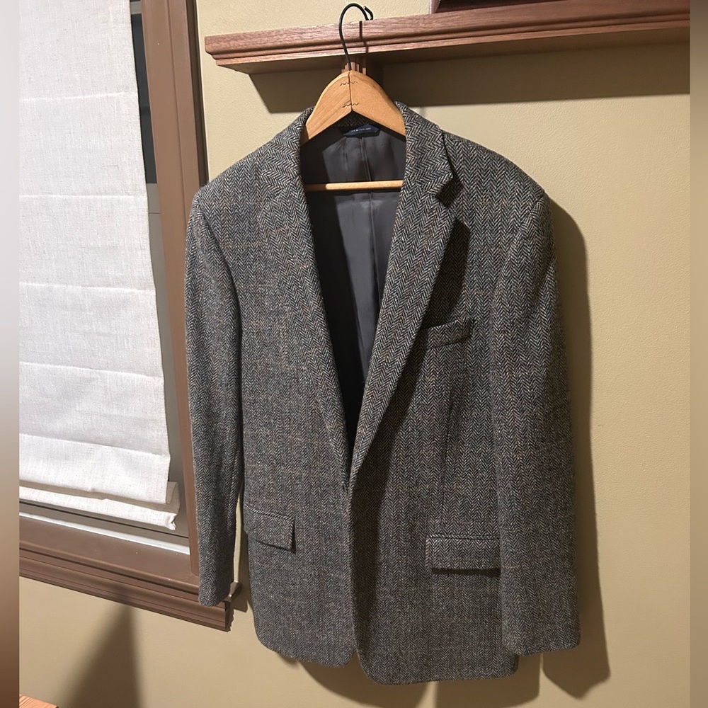 Brooks Brothers Harris Tweed Herringbone Sport Coat (40R)